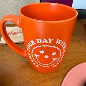 Cup